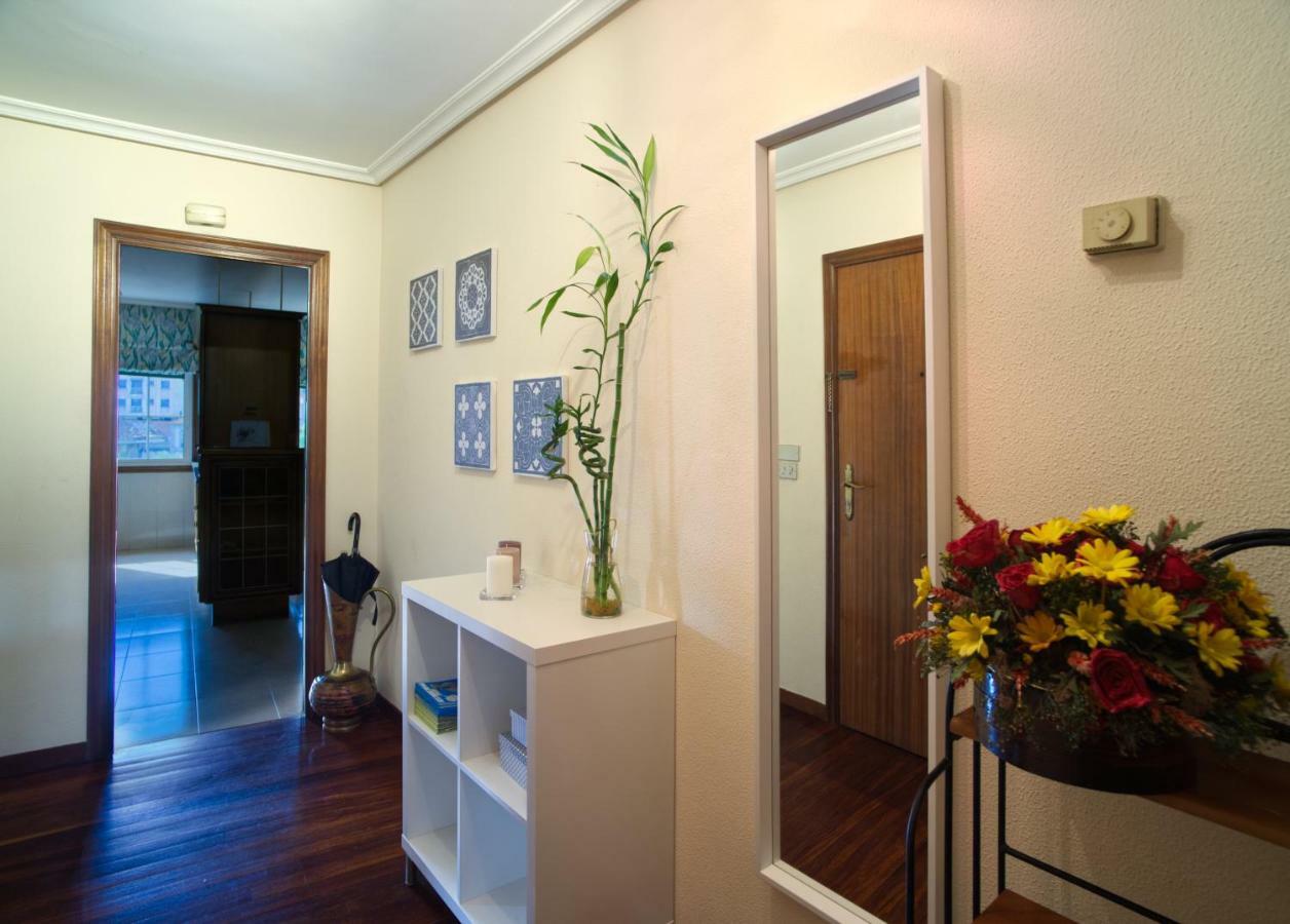 El Piso De La Placita Redondela Extérieur photo